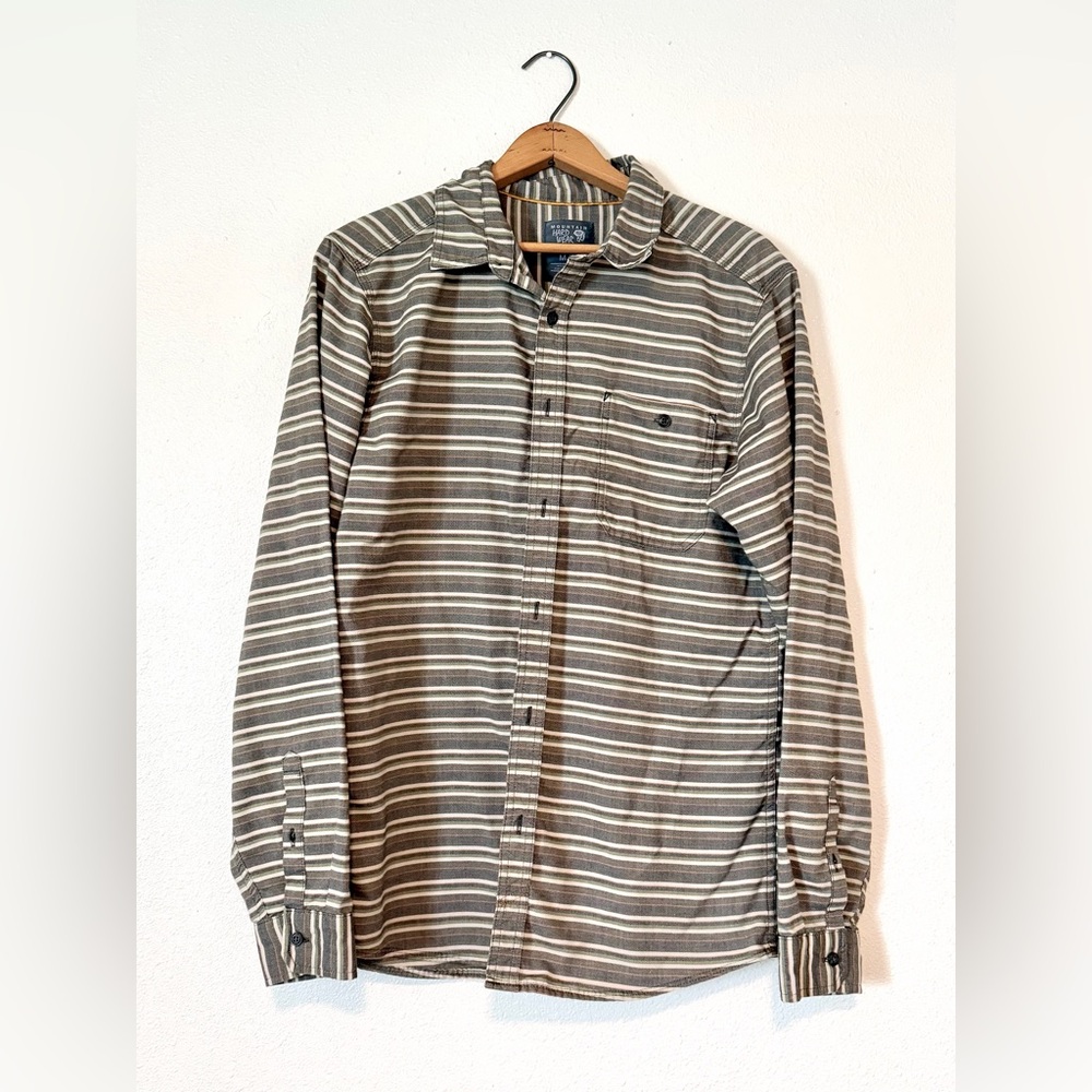 Mountain Hardwear sz M Striped Button Down Long Sleeve Shirt, Outdoors Flannel
